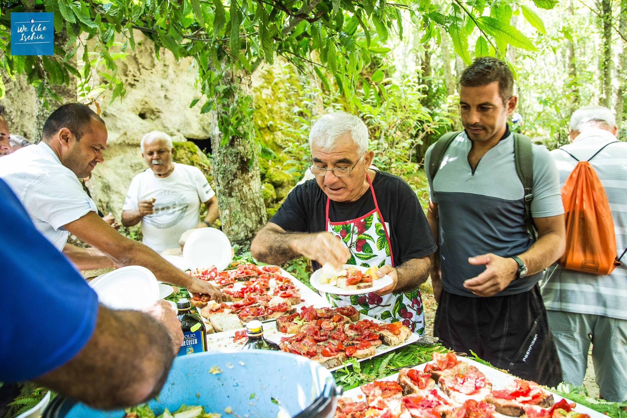 Escursione nel bosco della Falanga con degustazione sull'isola d'Ischia a ferragosto