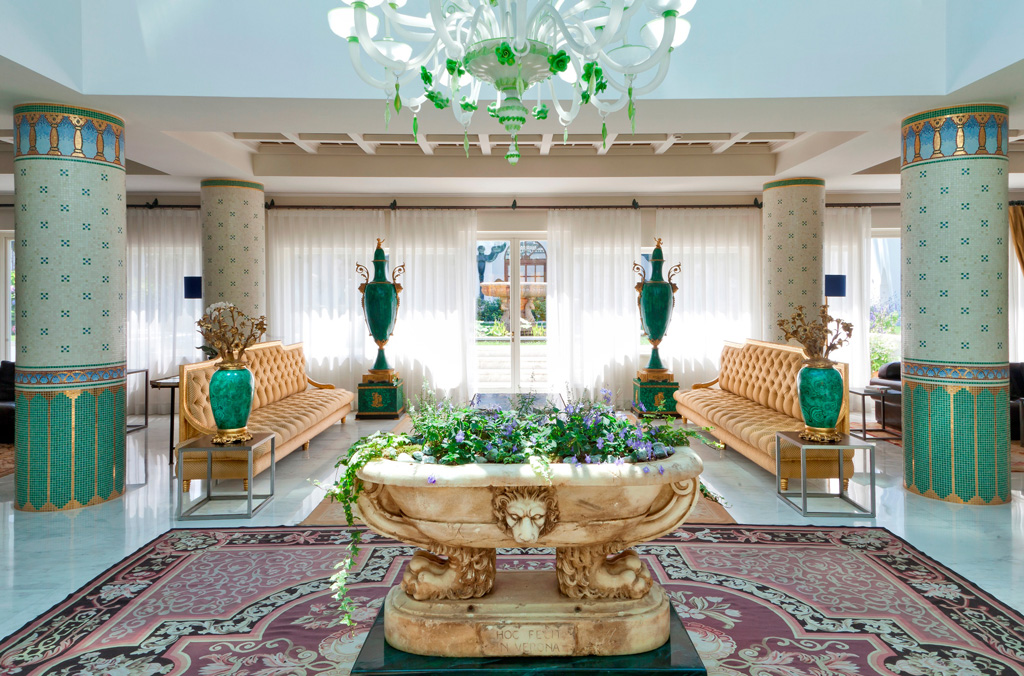 Terme-Manzi-Hotel reception