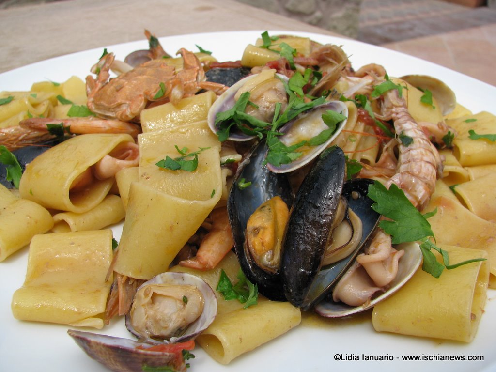 Mezzi_paccheri_allo_scoglio_La_Casereccia